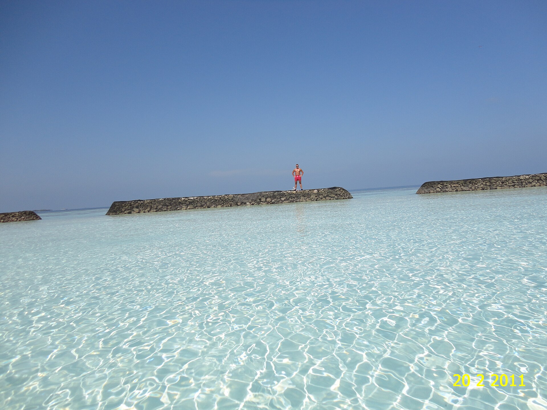 Laguna ostrova Kurumba v severním atolu Malé