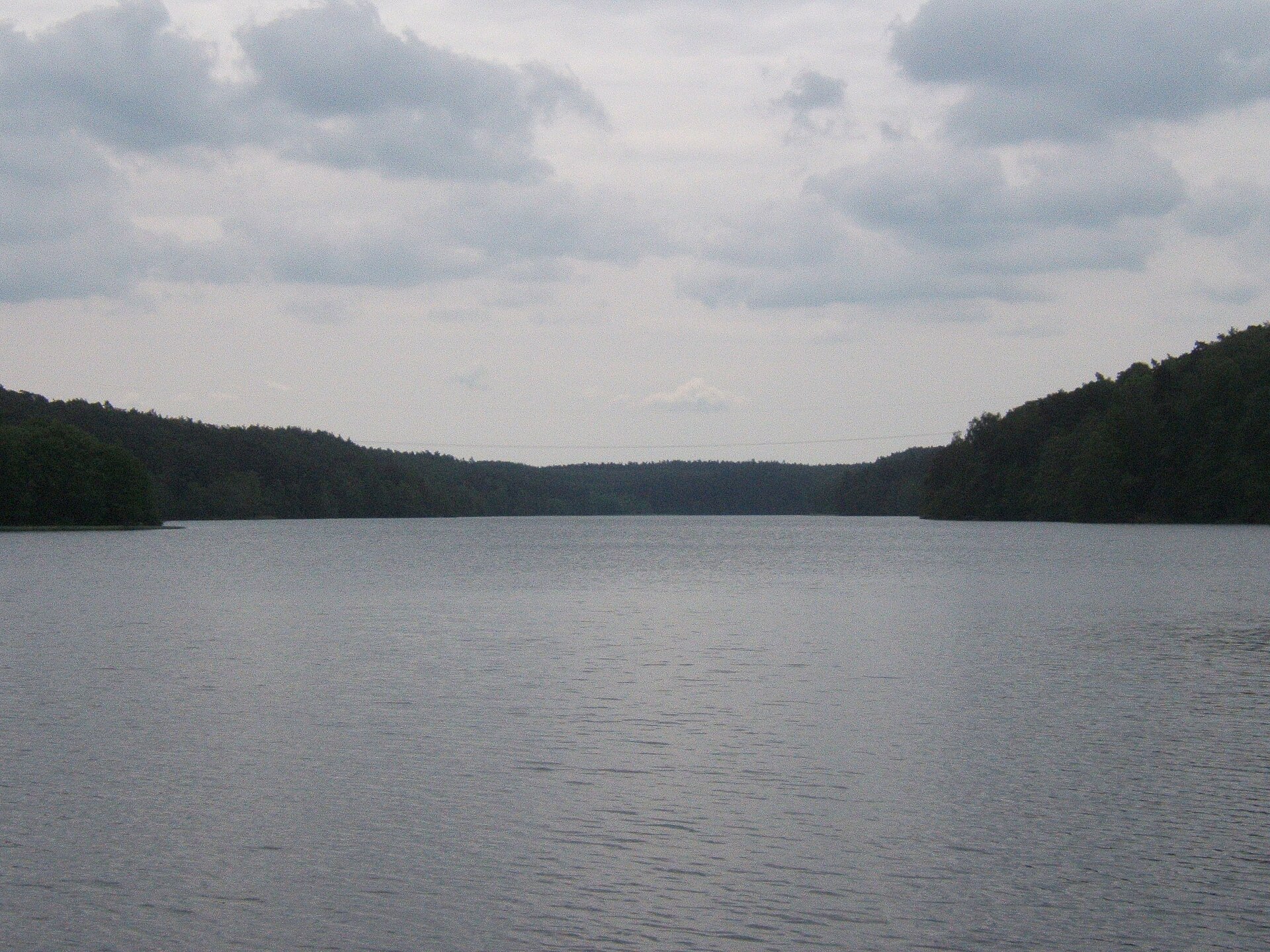 Jezero Kiełpińskie ve Varmijsko-mazurském vojvodství