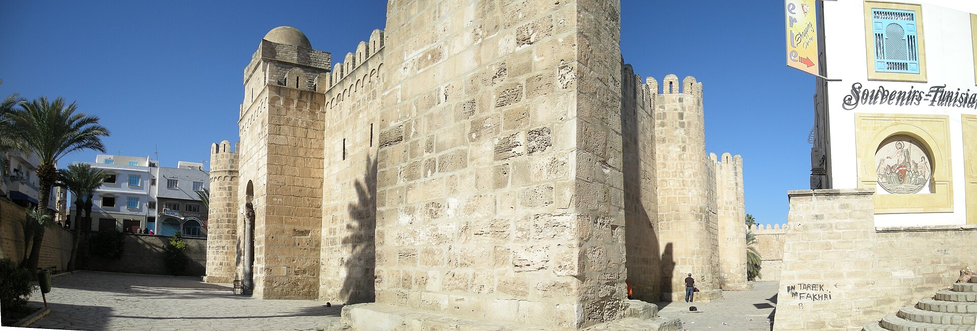 Pohled na historický ribat v tuniském Sousse